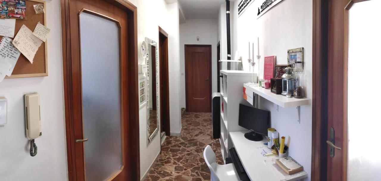 Hotel White House à Bari Extérieur photo